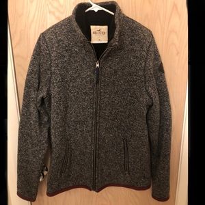 Hollister faux fur zip up jacket size Med perf con